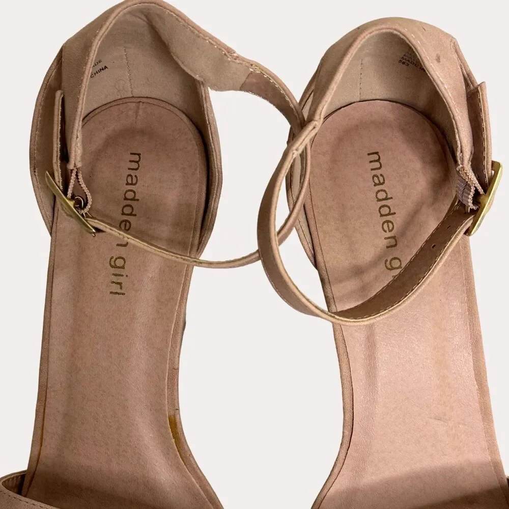Madden Girl Faux Leather Wedge Heel Sandals Shoes Tan 10